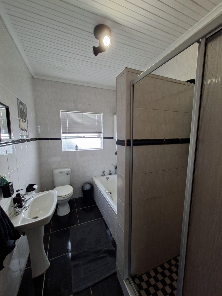 4 Bedroom Property for Sale in Fairbridge Heights Eastern Cape